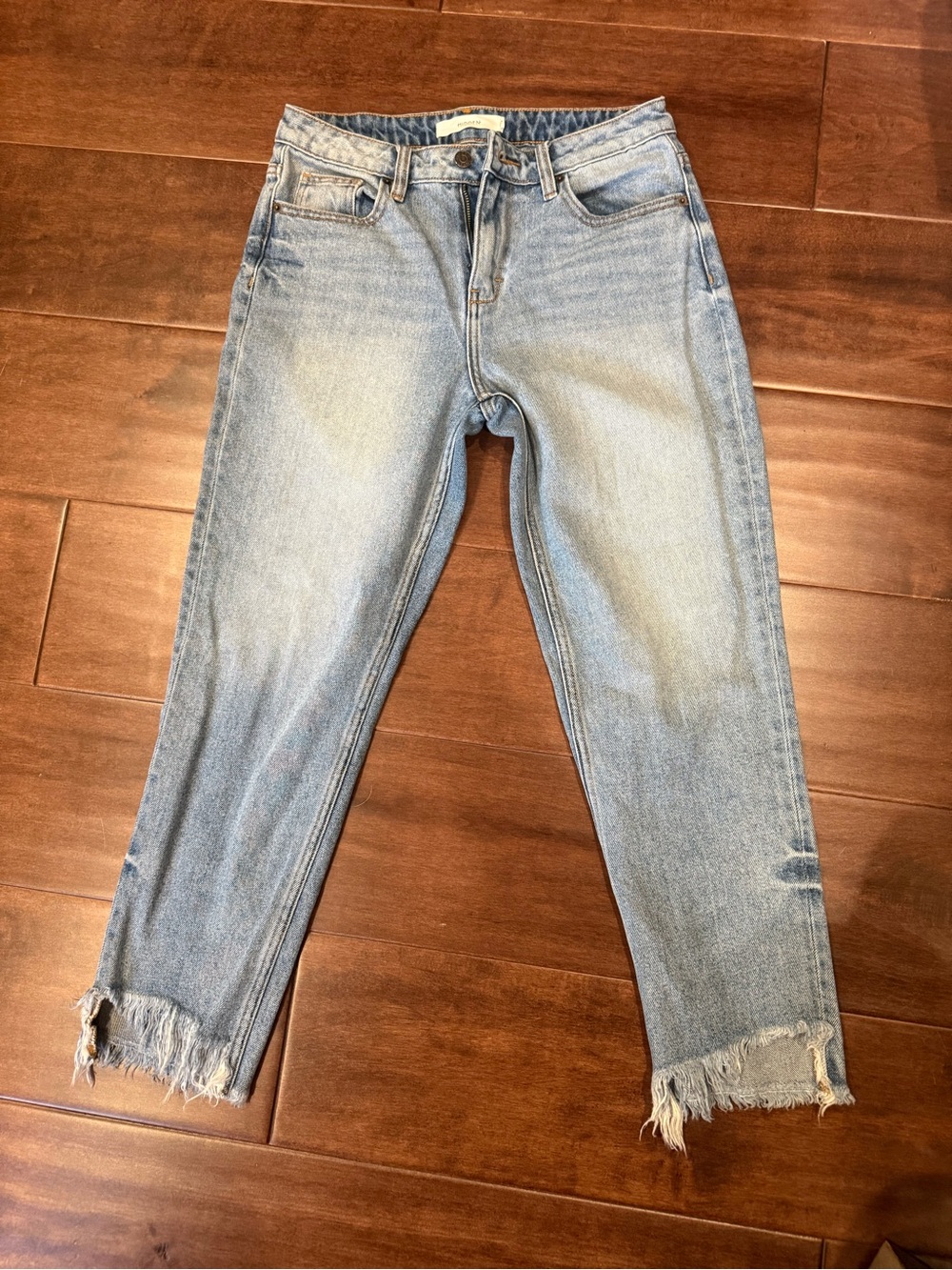 Hidden boyfriend Frayed Hem Jeans 27